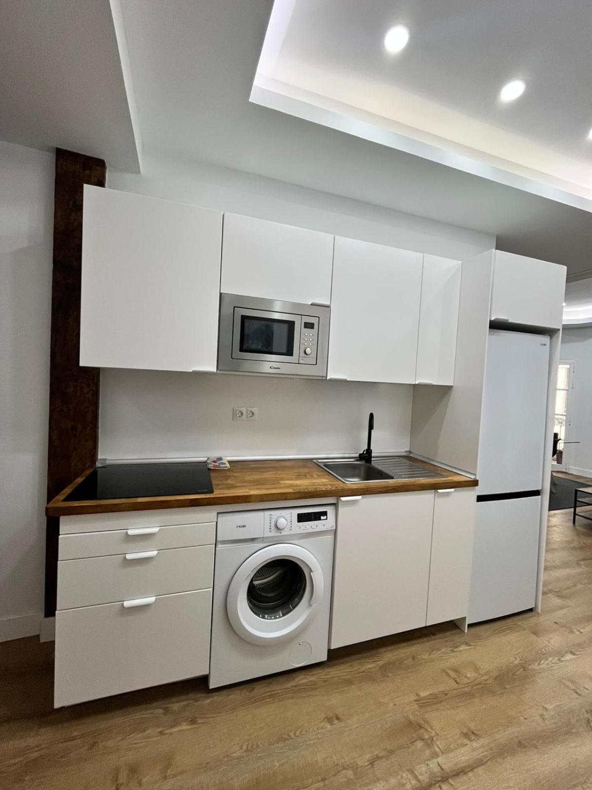 Exclusive Luxury At Plaza Uncibay, Center Apartment Malaga