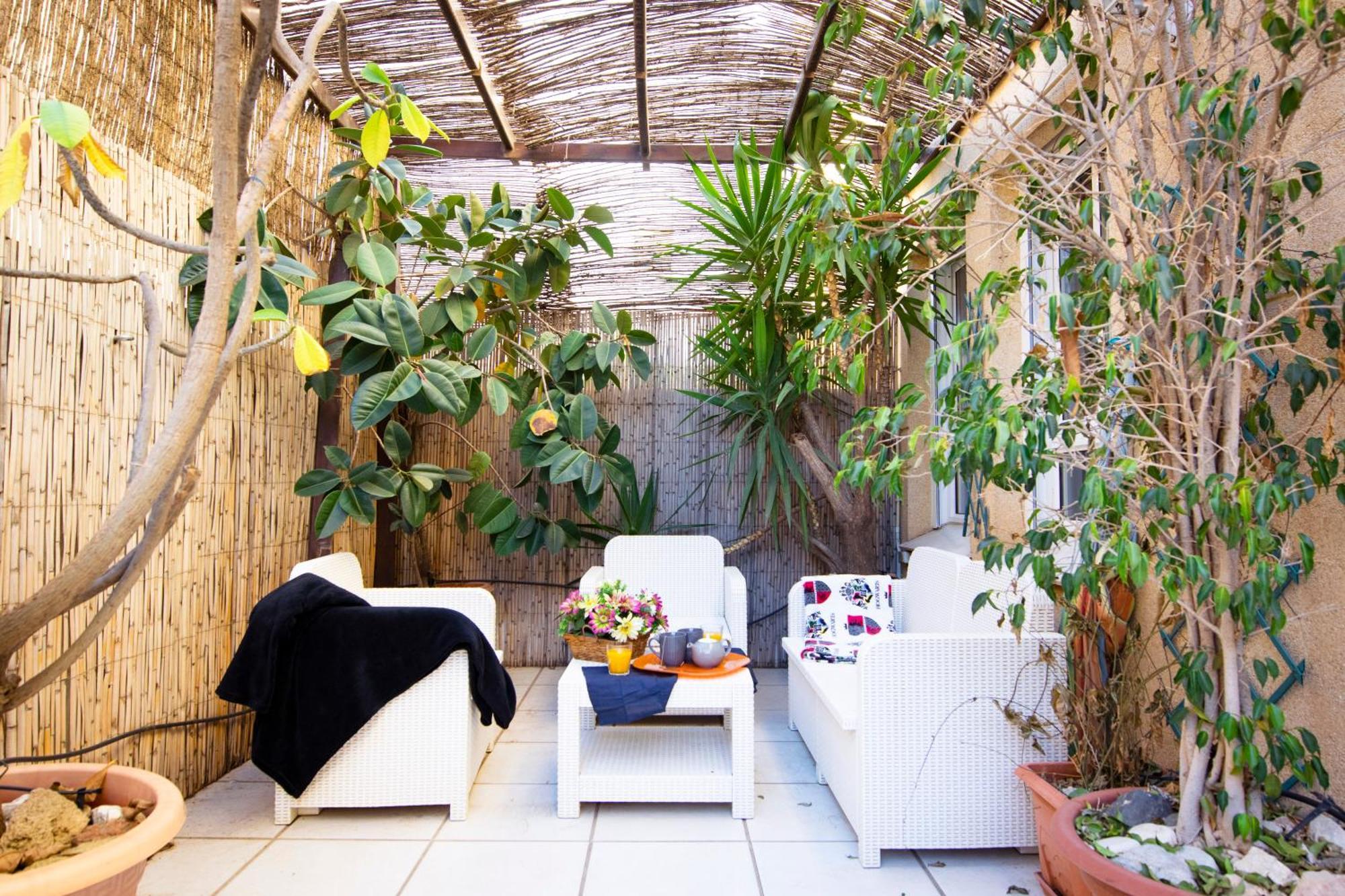 Casa Con Gran Patio Privado Apartment Malaga