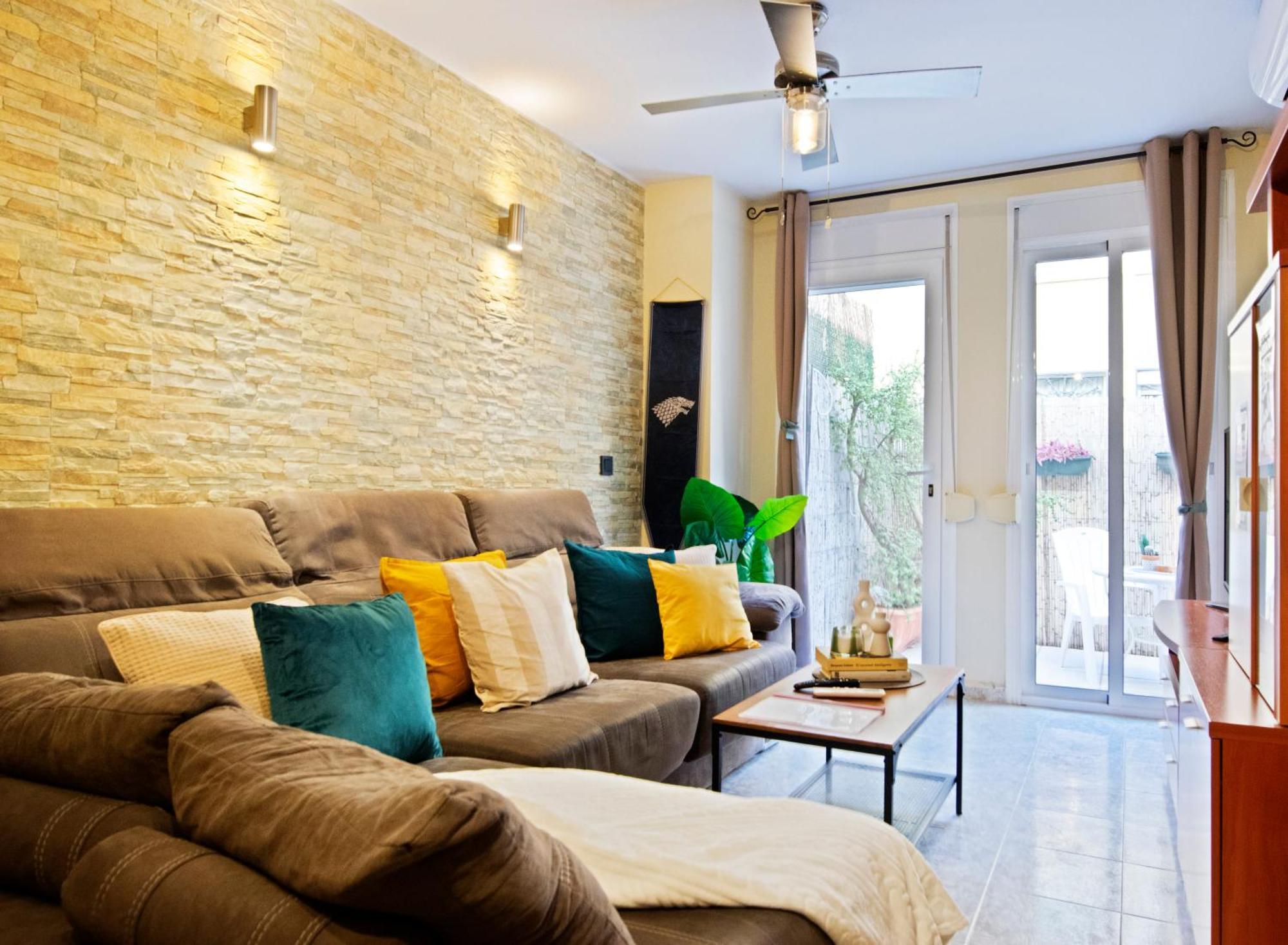Casa Con Gran Patio Privado Apartment Malaga
