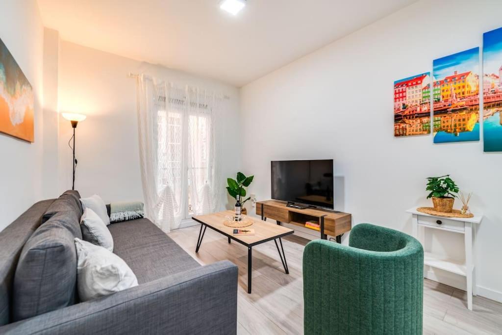 Apartment Chic In Heart Of Town Malaga