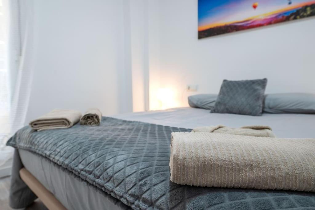Chic In Heart Of Town Apartment Malaga