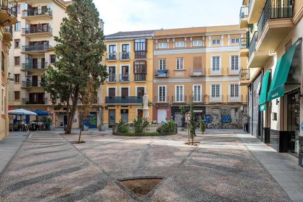 Apartment Chic In Heart Of Town Malaga
