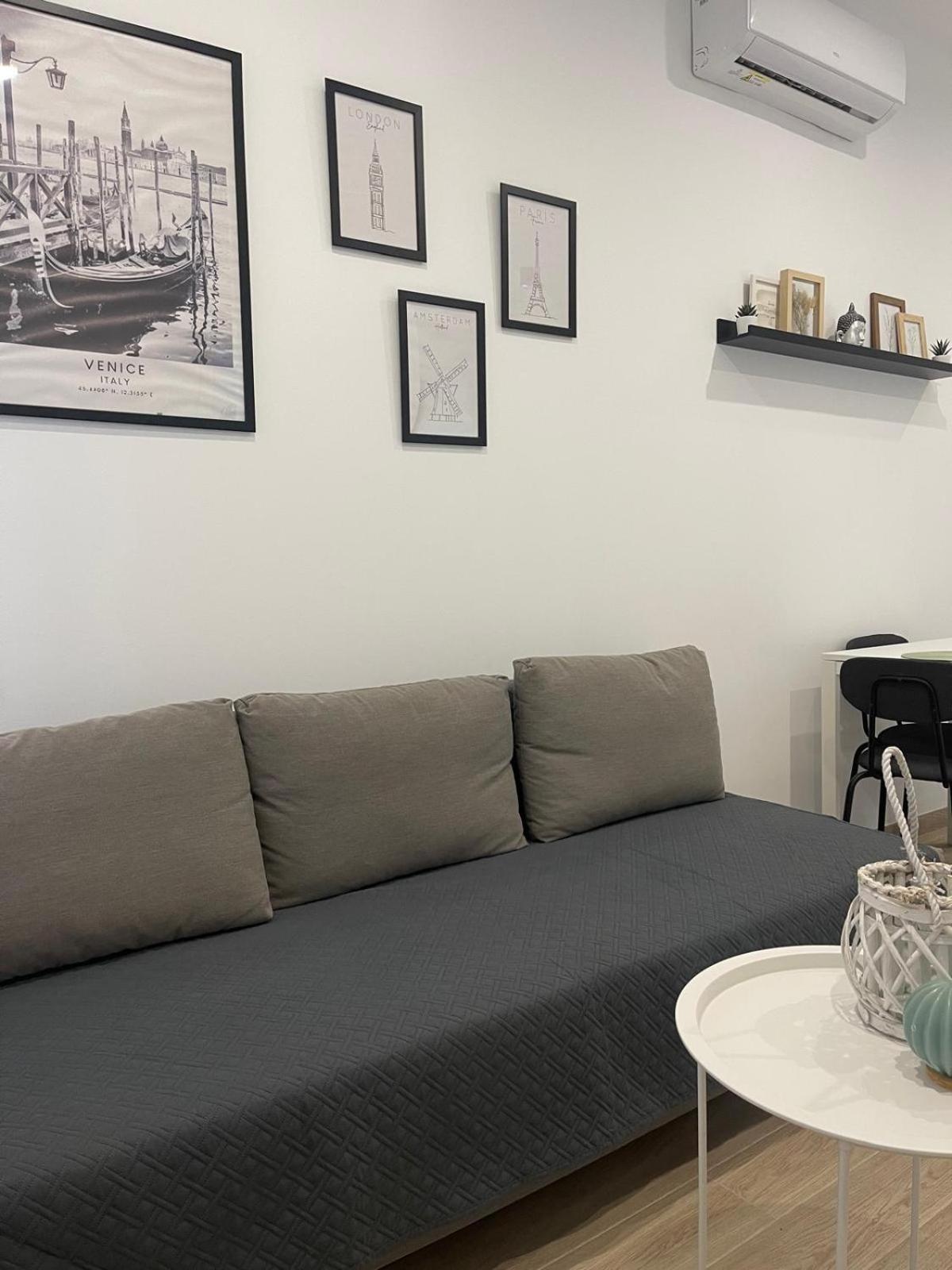 Apartment Mellis - Maria Zambrano Train Station & Bus Malaga