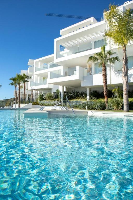 New Ocean View Just 3 Min From Marbella Center Apartment