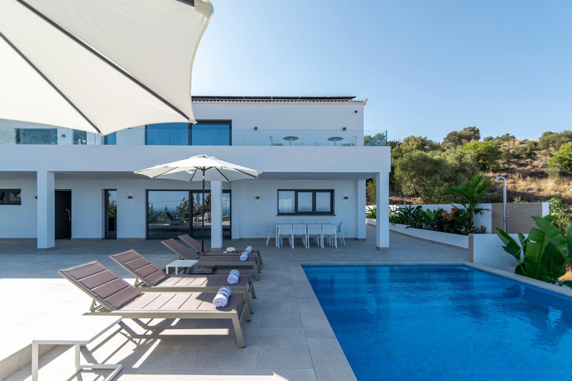 Happyplace - With Panoramic Sea View Heated Infinity Saltwater Pool * Malaga