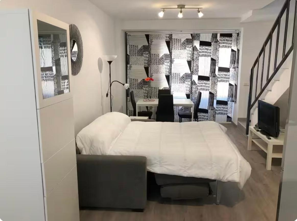 Duplex Con Terraza Apartment *