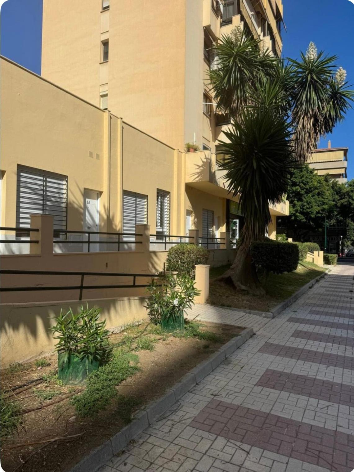 Jardin Del Pacifico Malaga