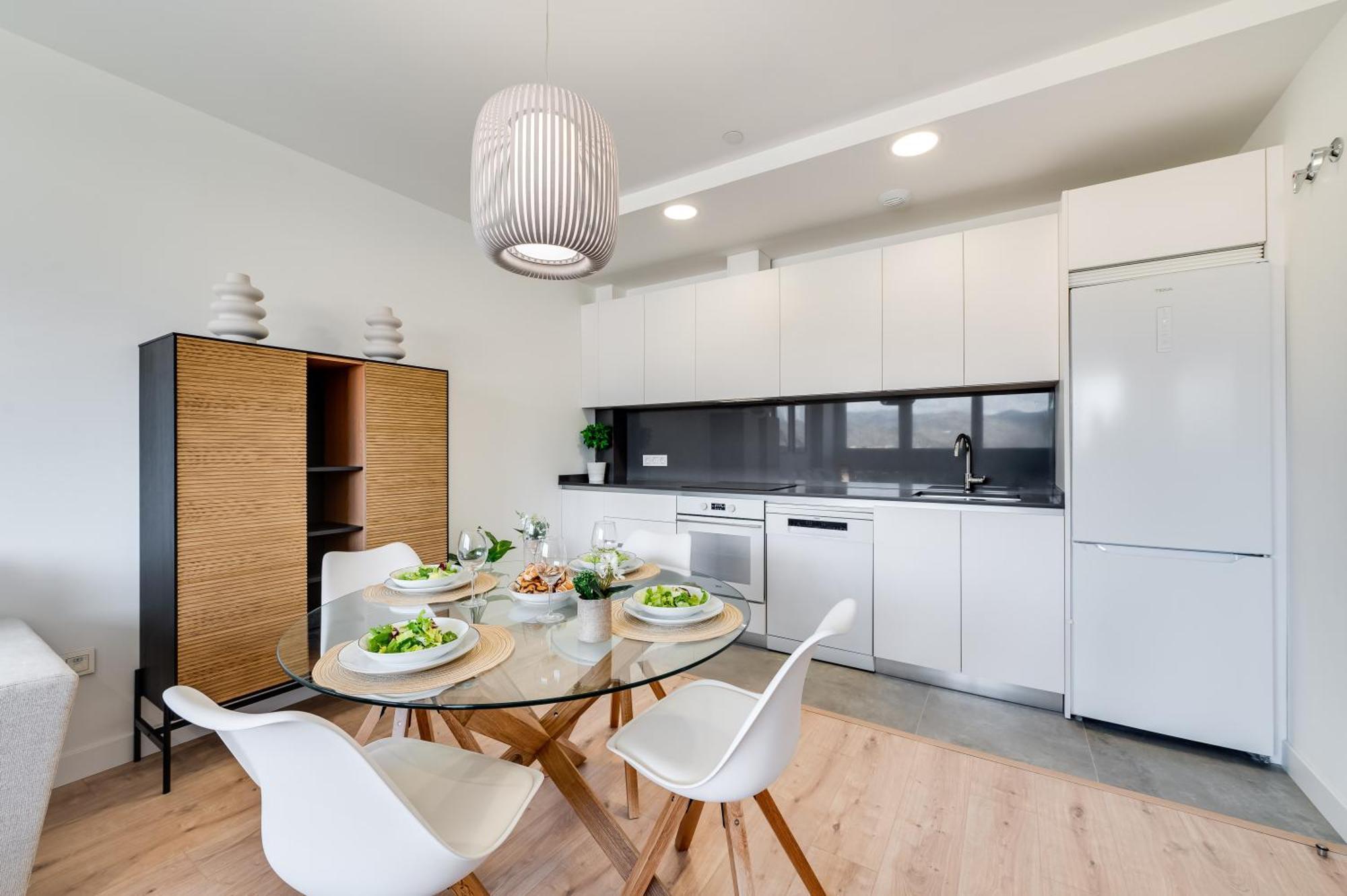 Xpce Urban 6 Skyline - Parking Free Apartment *