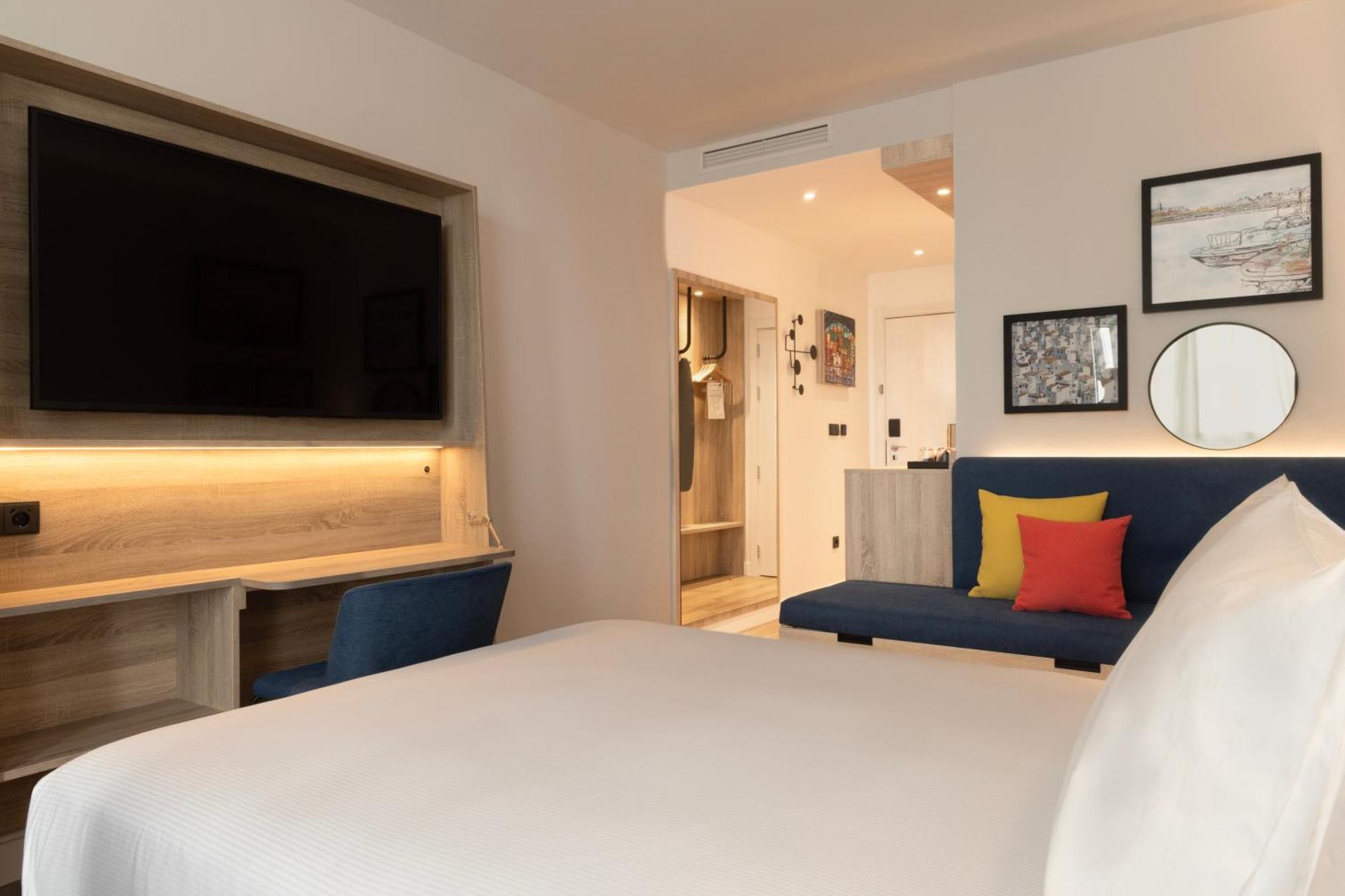 Hotel Hampton By Hilton Martiricos