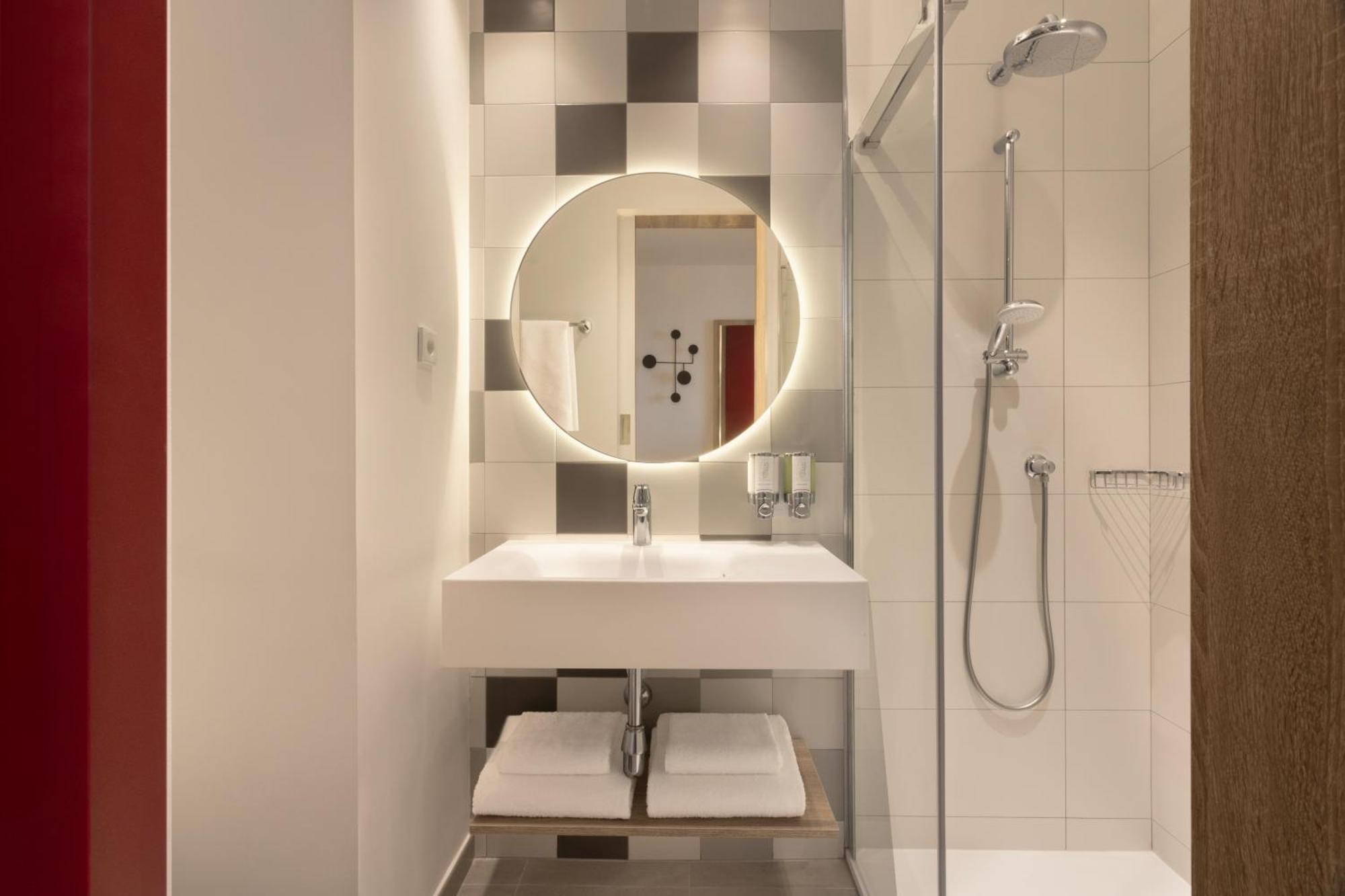 Hotel Hampton By Hilton Martiricos