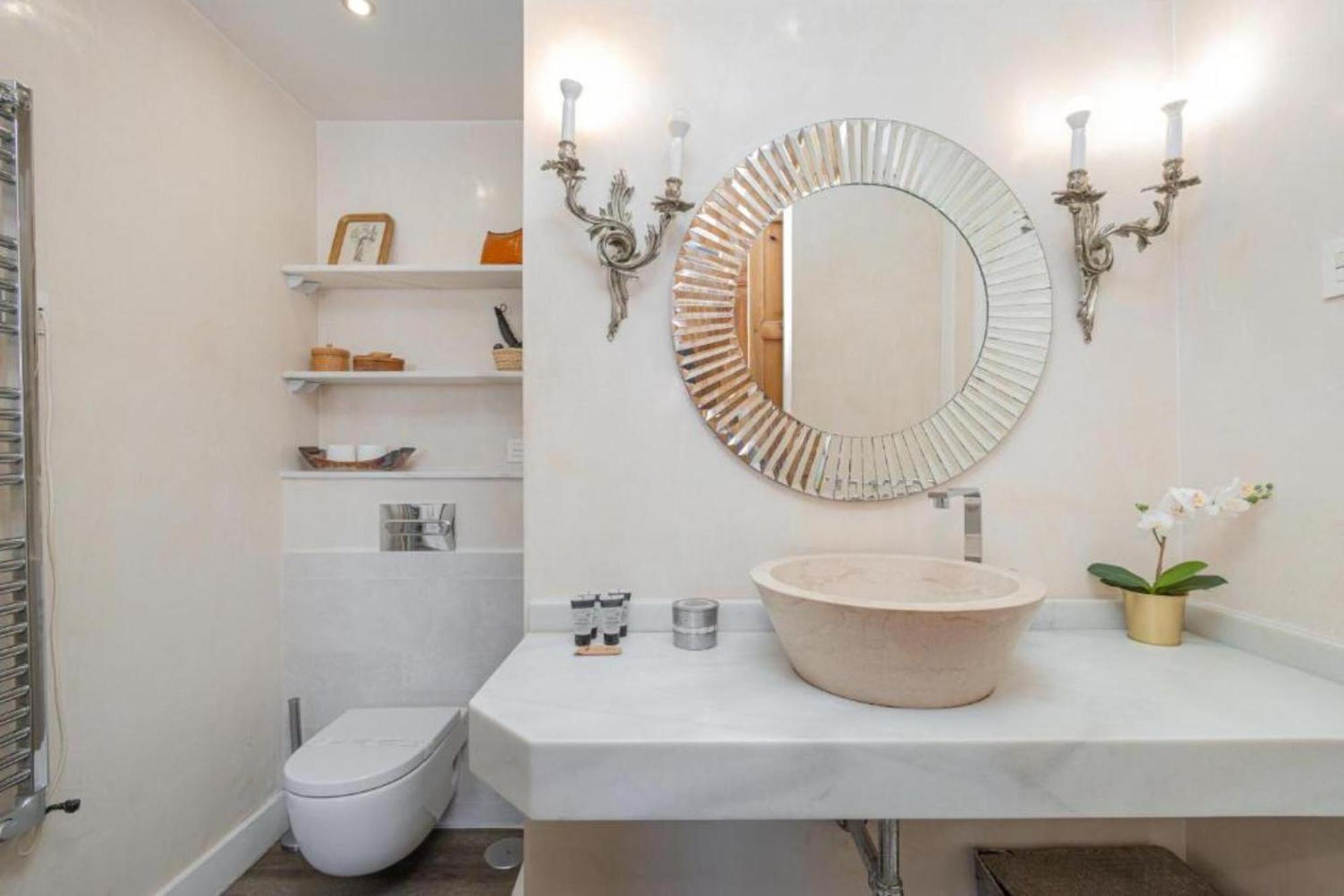 C20 - Adorable In The Center With Sun Terrace Apartment Malaga