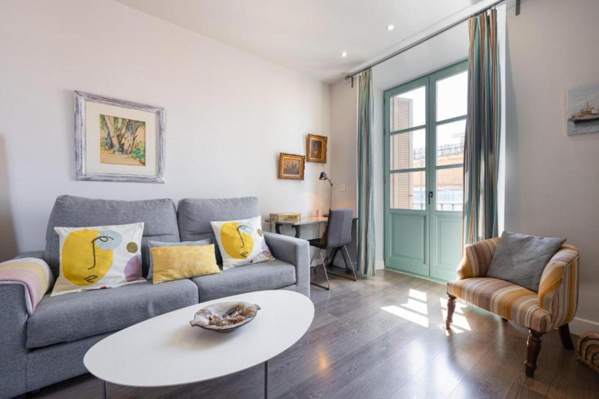C20 - Adorable In The Center With Sun Terrace * Malaga