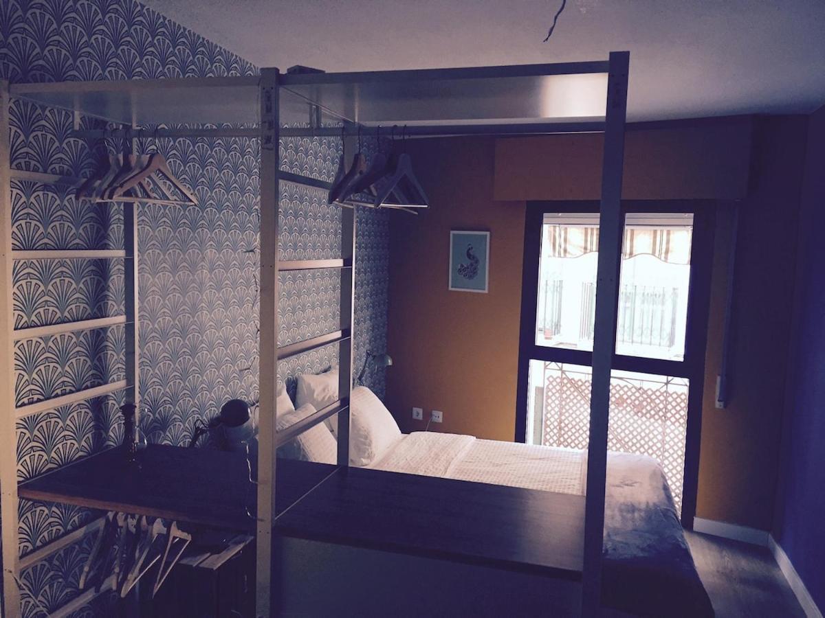 Apartment 1300m From The Málaga