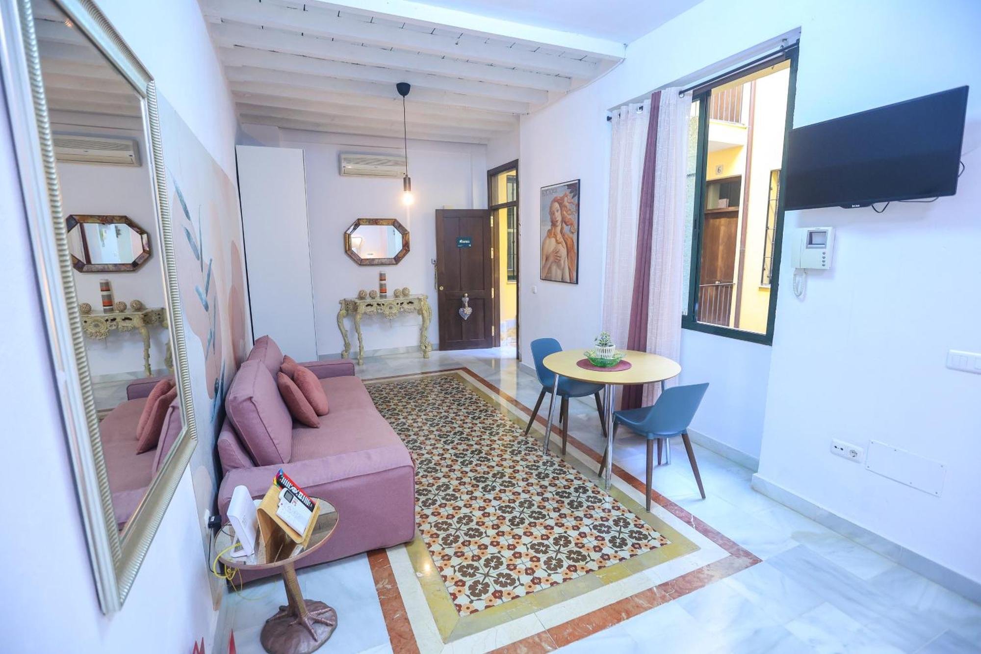 Dreams Oldtown Free Parking By Easytrip * Malaga
