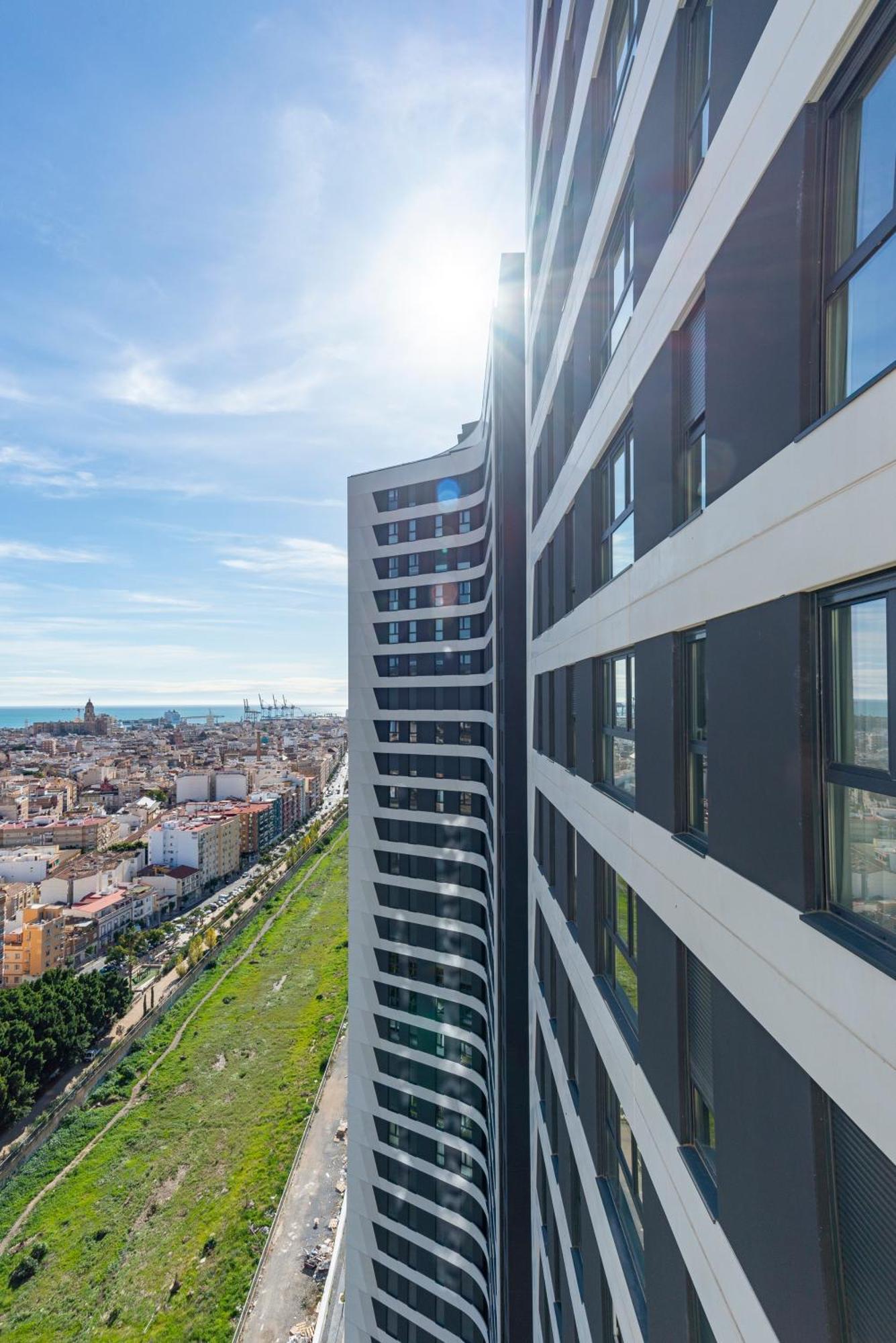 Skyline V Pool & Coworking By Ele Apartamento *