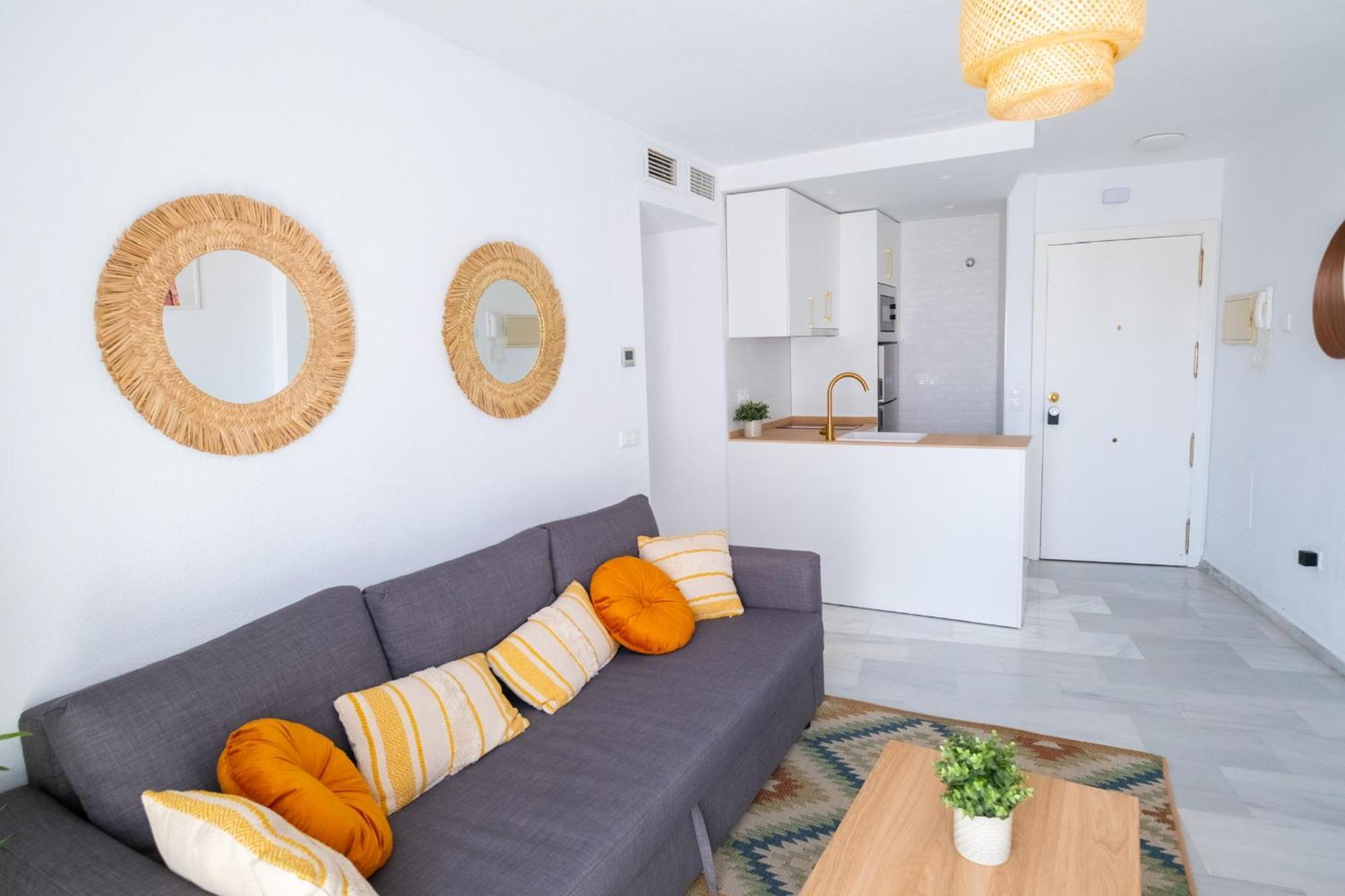 Olletas Parking Apartment Malaga