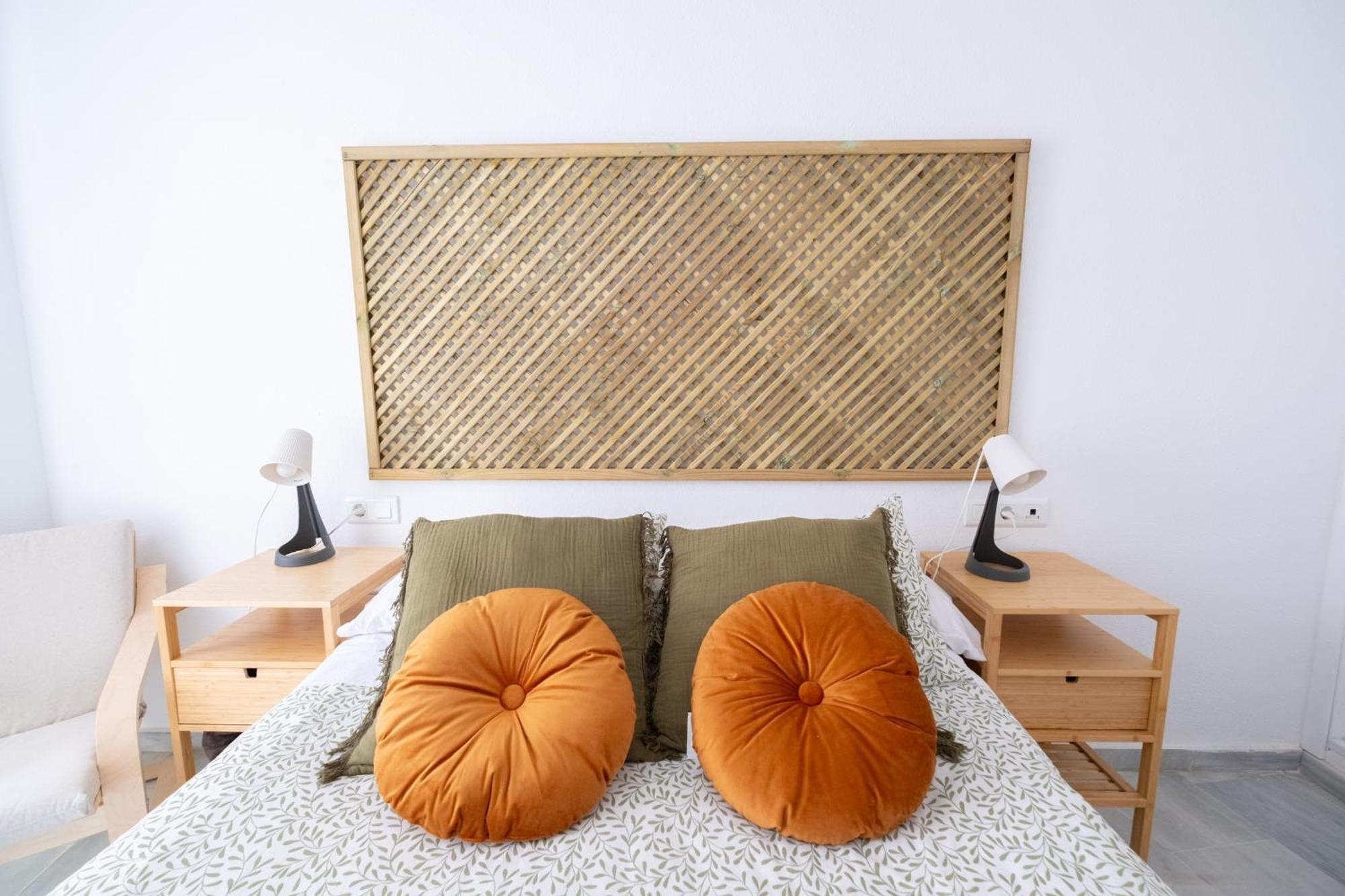 Olletas Parking Apartment