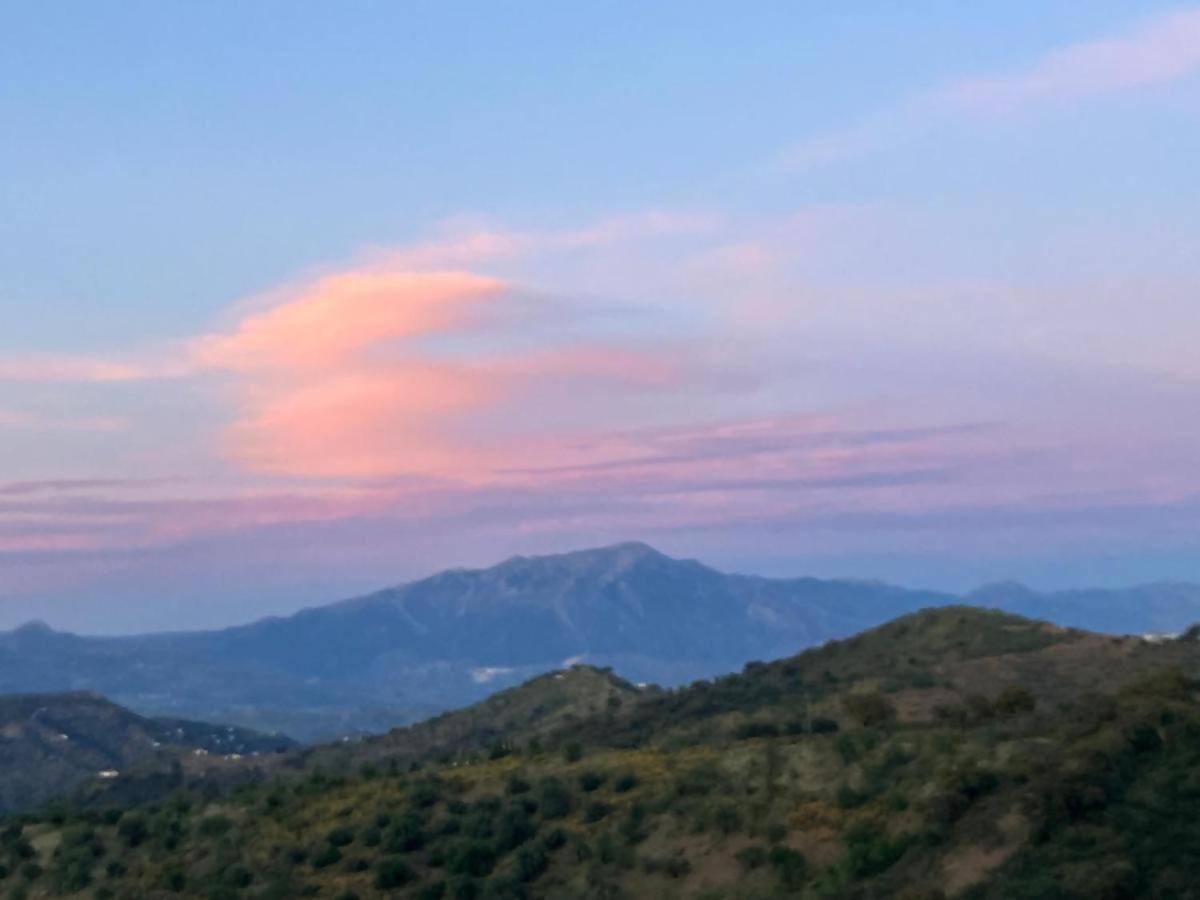 Lagar De Trevenez Montes De Chalet Málaga