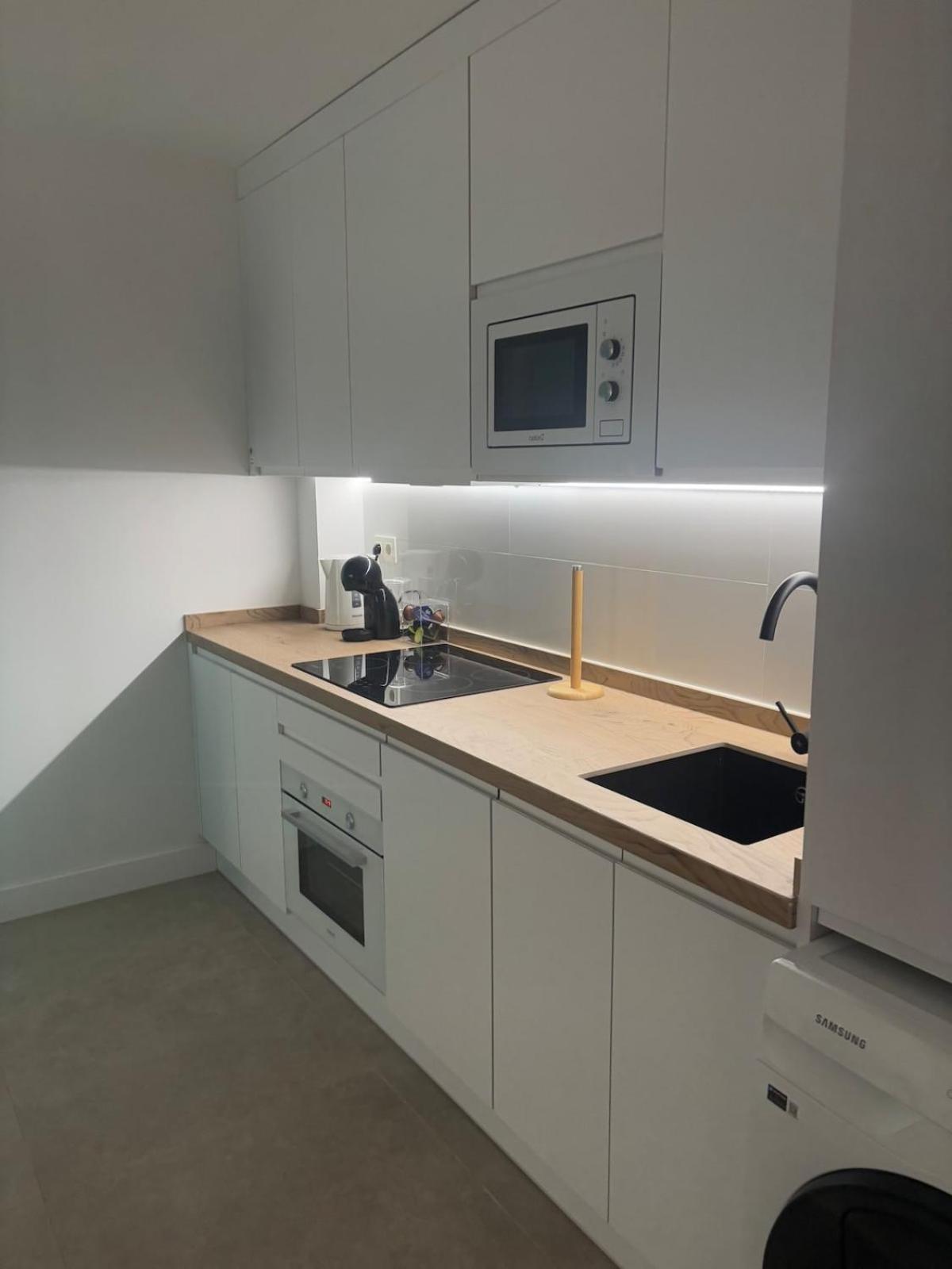 Nuevo! En El Centro! 1m Metro, Zambrano Y Con Parking Appartement