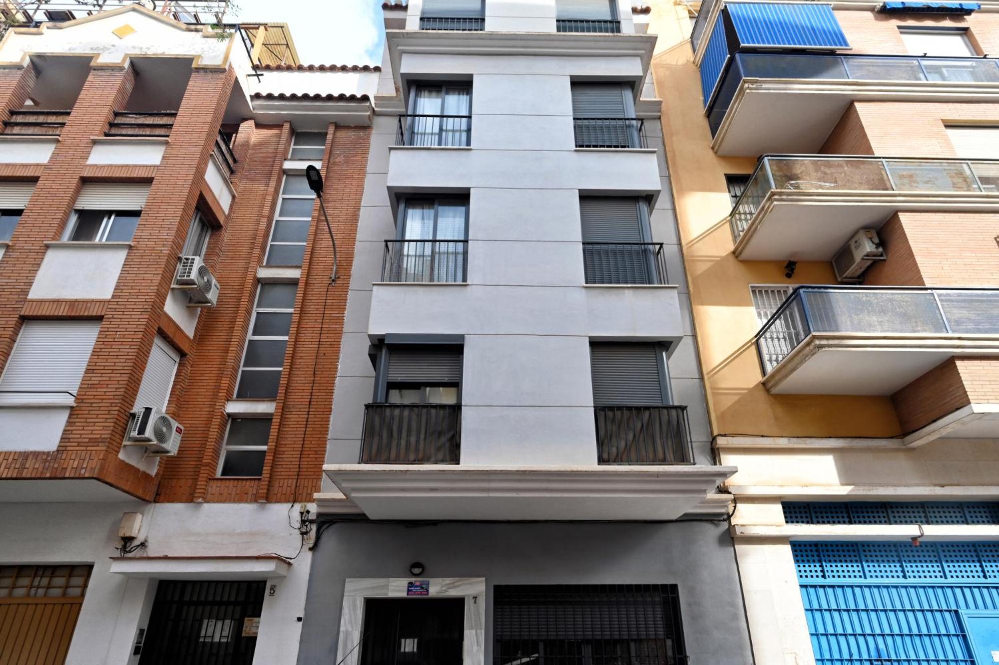 Rent4 Rene Apartment *