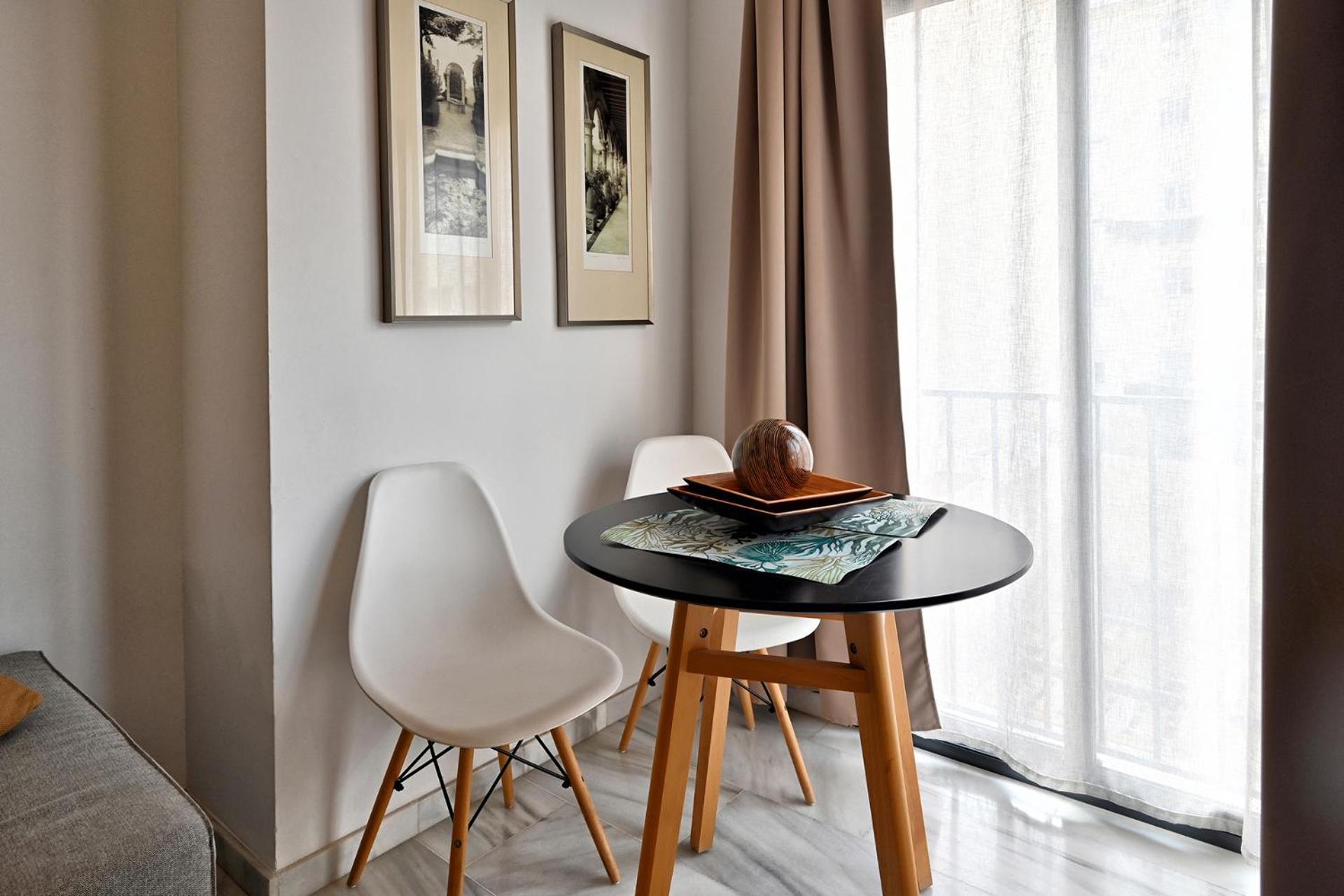 Rent4 Rene Apartment Málaga