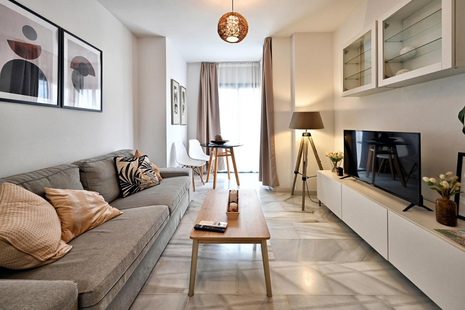 Rent4 Rene Apartment