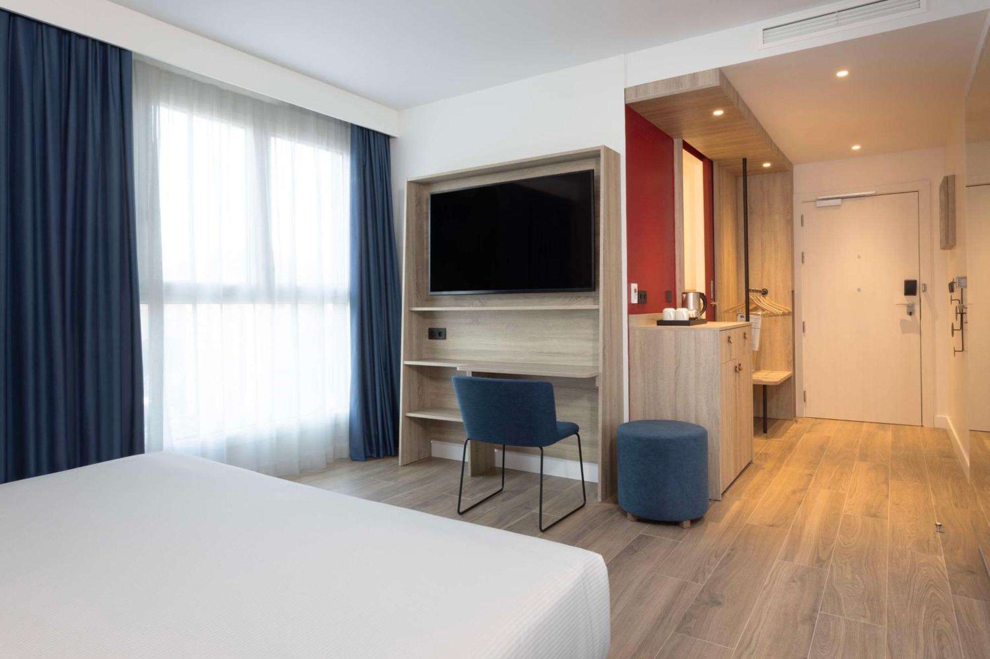 Hampton By Hilton Martiricos Hotel Malaga