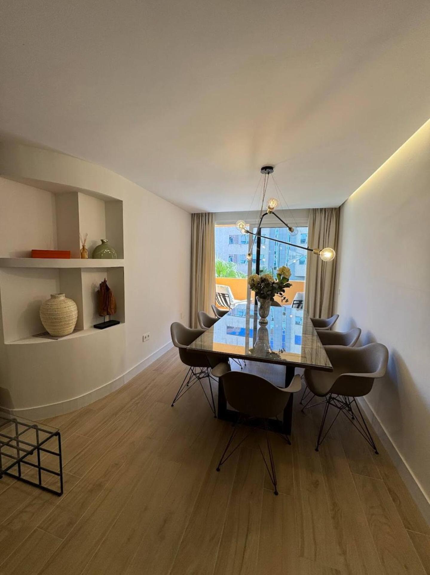 Apartamento Con Terraza Soho Centro