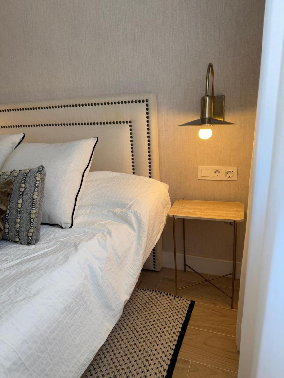 Apartamento Con Terraza Soho Centro
