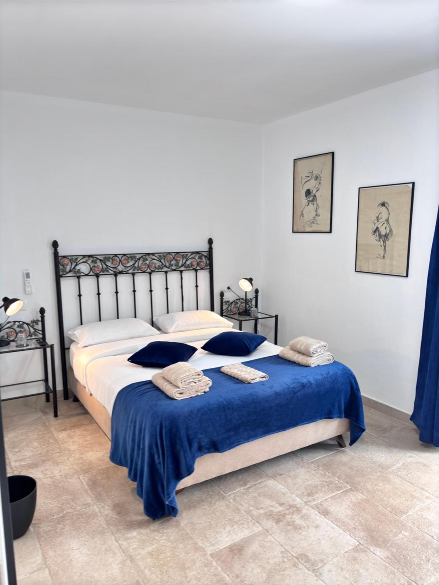 Shanti's Andalusian Guest house Malaga