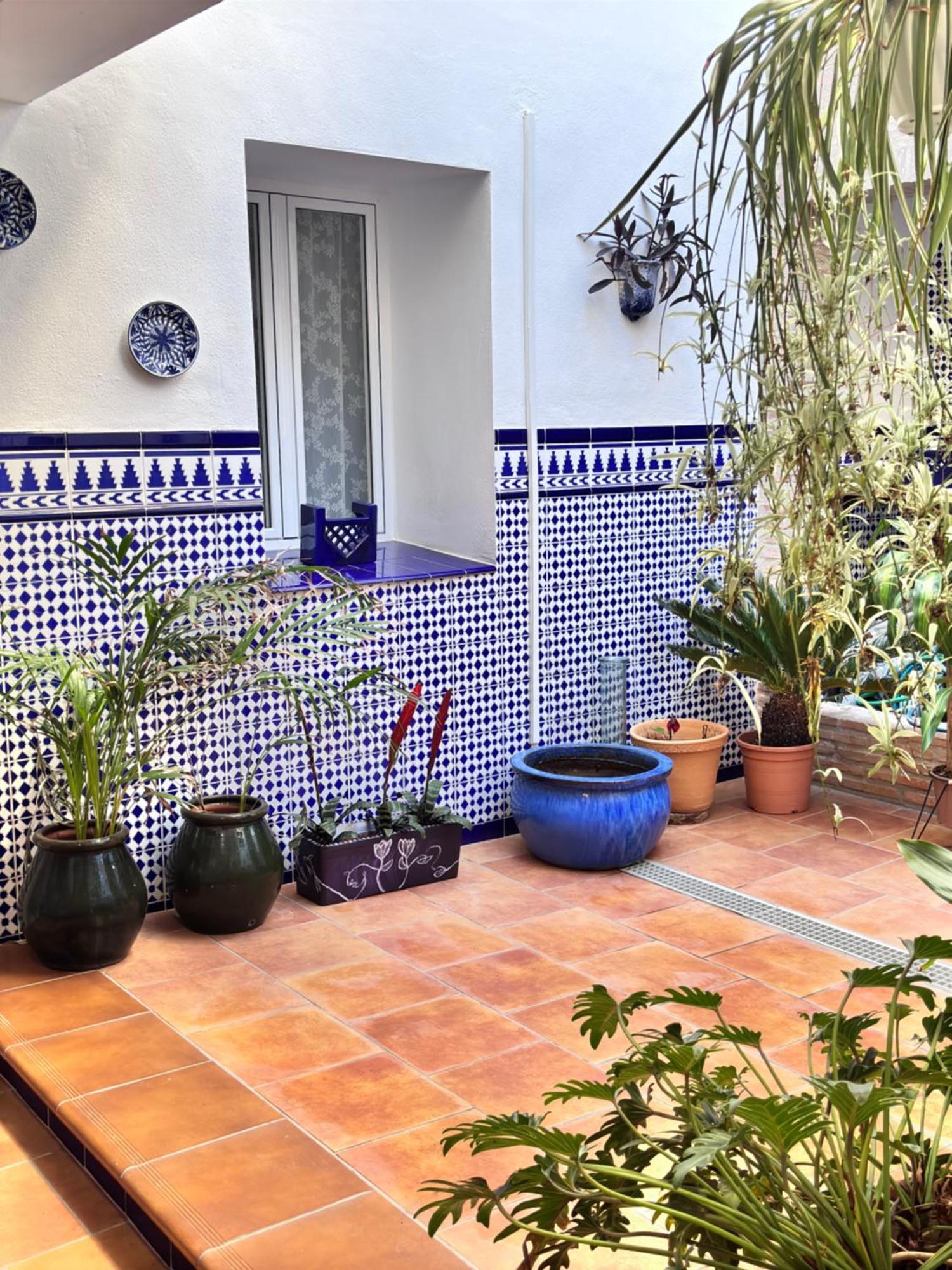 Guest house Shanti's Andalusian *