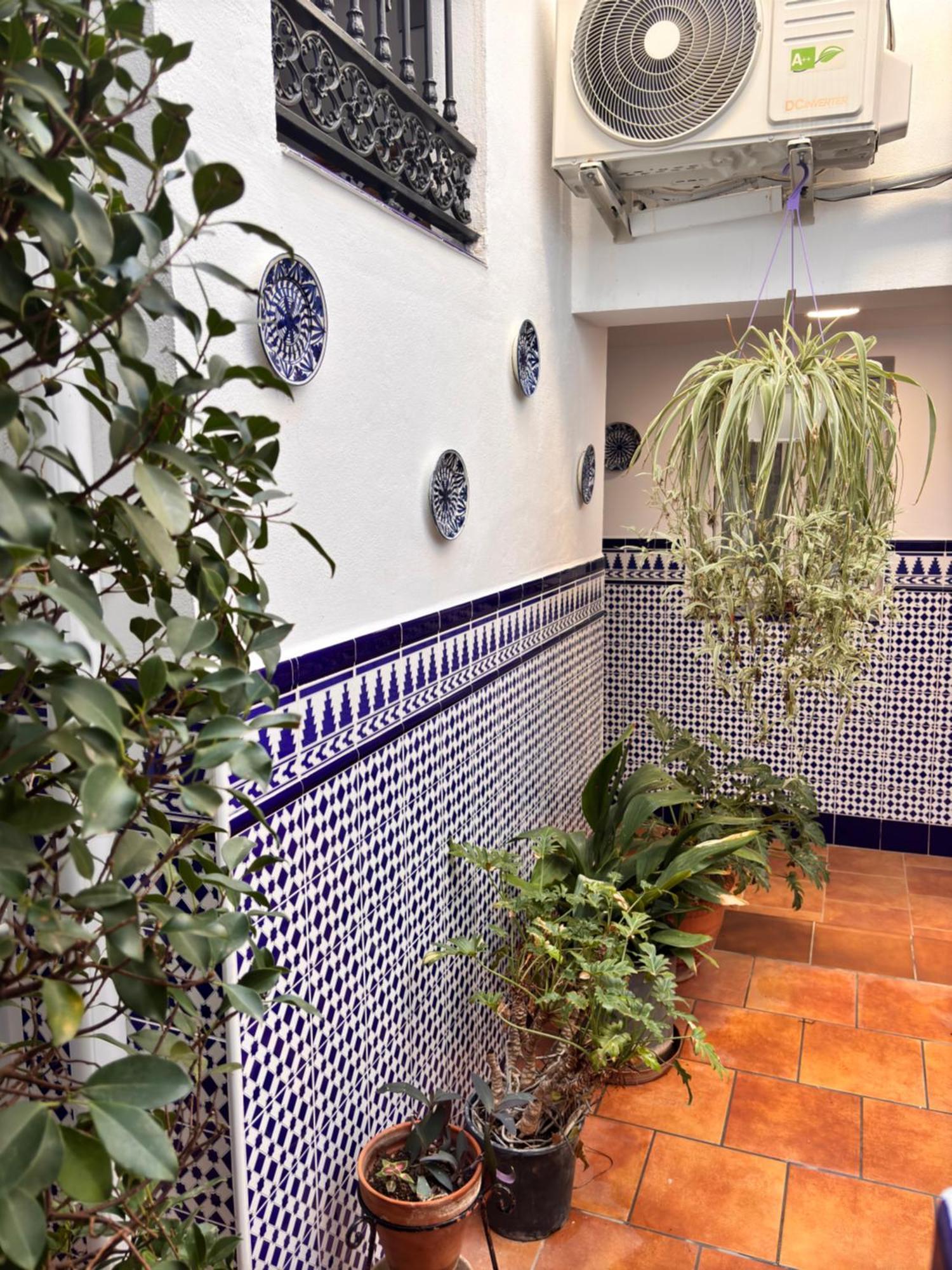 Shanti's Andalusian Guest house Malaga