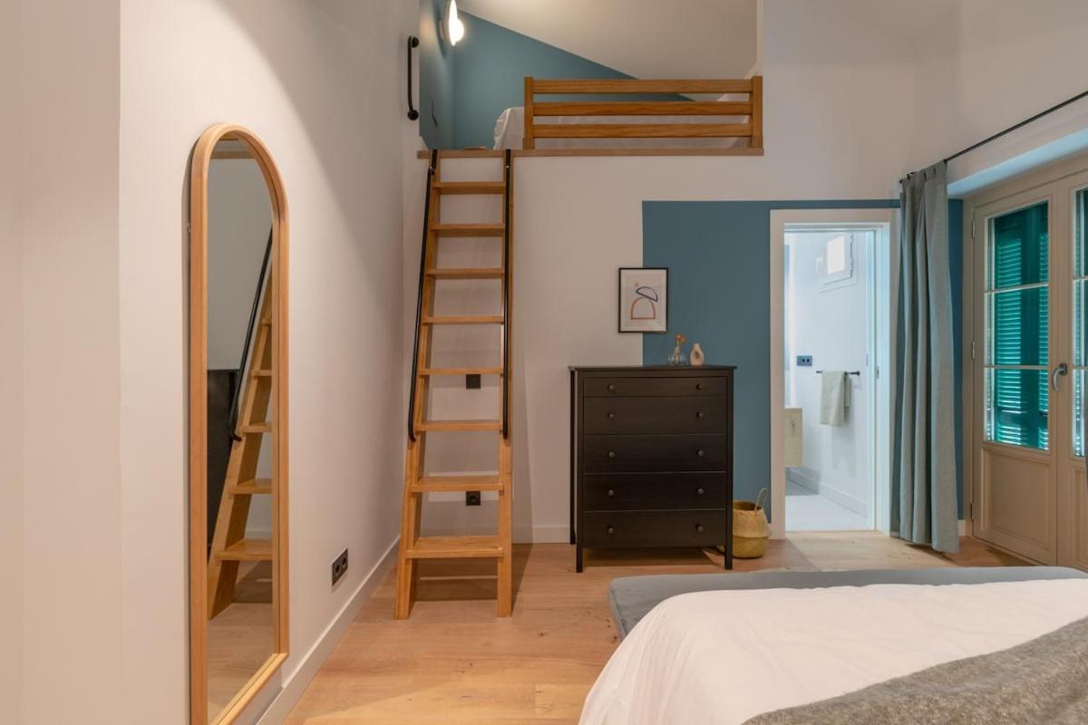 Apartment Penthouses In Plaza De La Merced Malaga