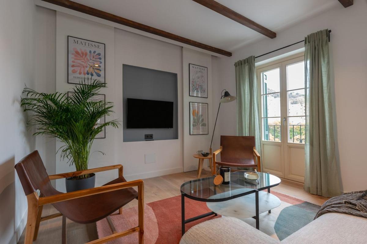 Penthouses In Plaza De La Merced * Malaga