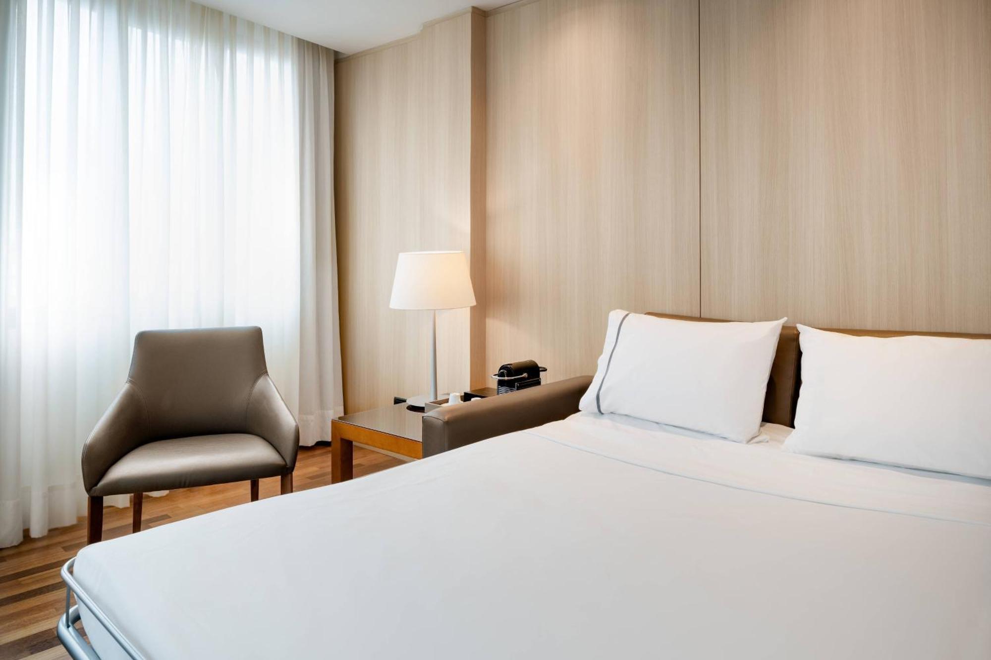 Ac Palacio By Marriott Hotel Malaga