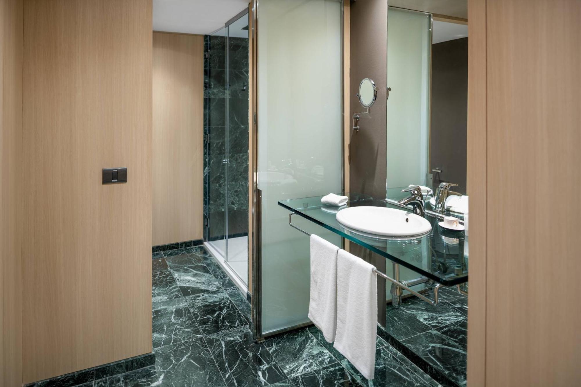 Ac Palacio By Marriott Hotel 4*