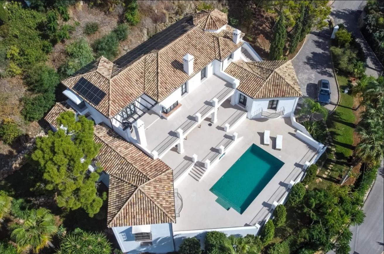 Elegante Con Jardin Y Piscina Villa Malaga