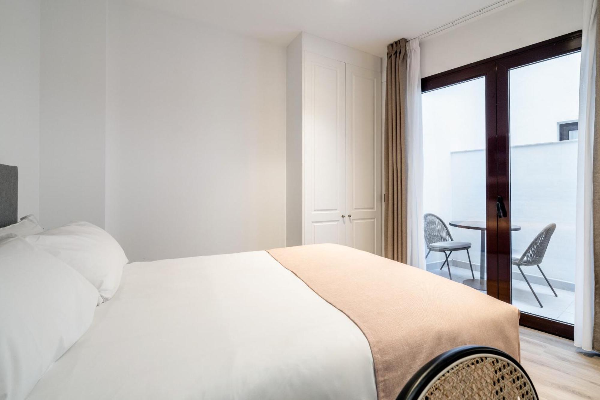Limehome Calle Victoria Malaga