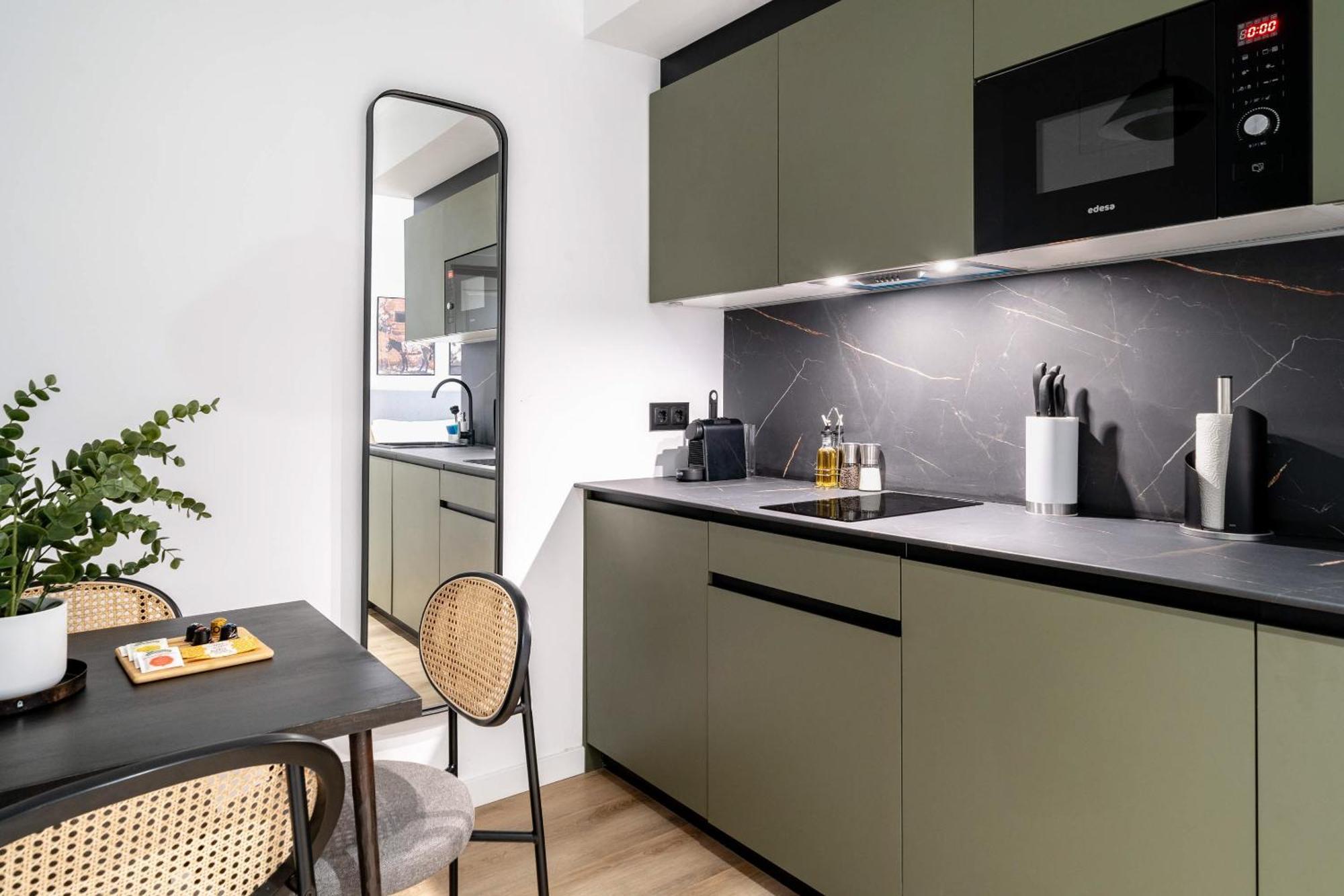Apartment Limehome Calle Victoria Malaga