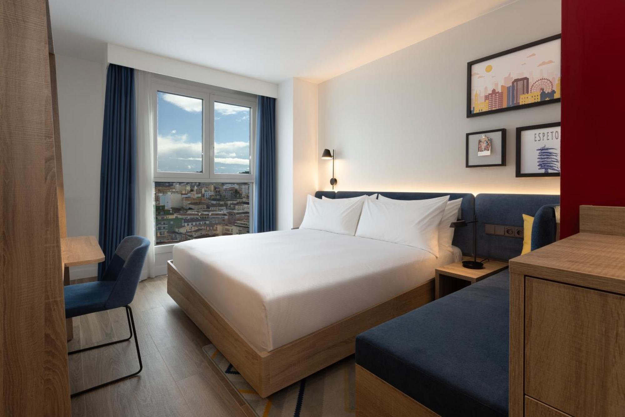 Hampton By Hilton Martiricos 3*