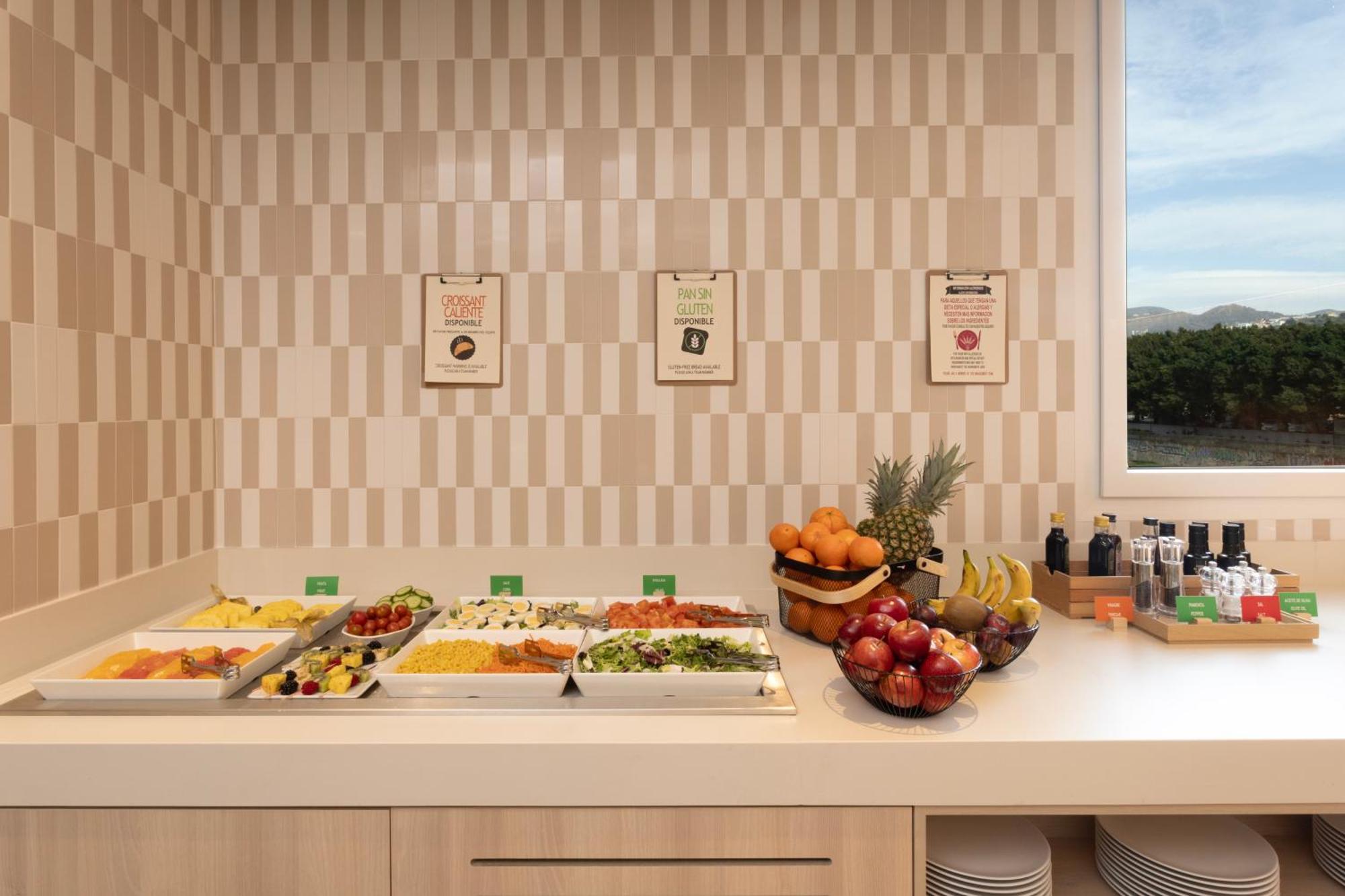 Hampton By Hilton Martiricos Malaga