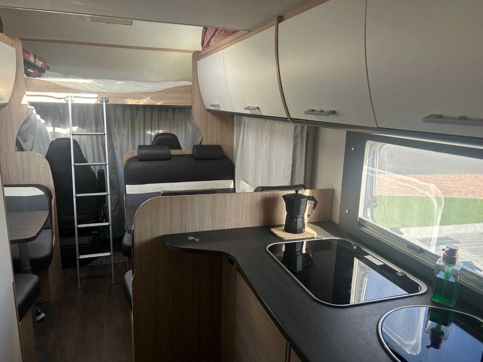 Autocaravana 6 Luxury tent *