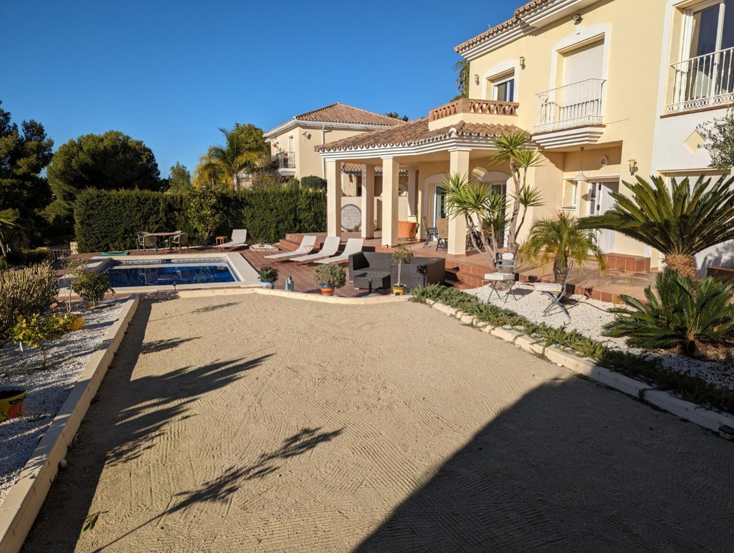 With Pool And Boule Right On Alhaurin Golf Malaga
