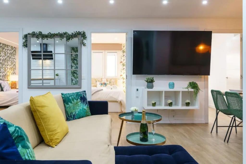 Bonito A Pocos Minutos Del Centro Clav- Apartment Malaga