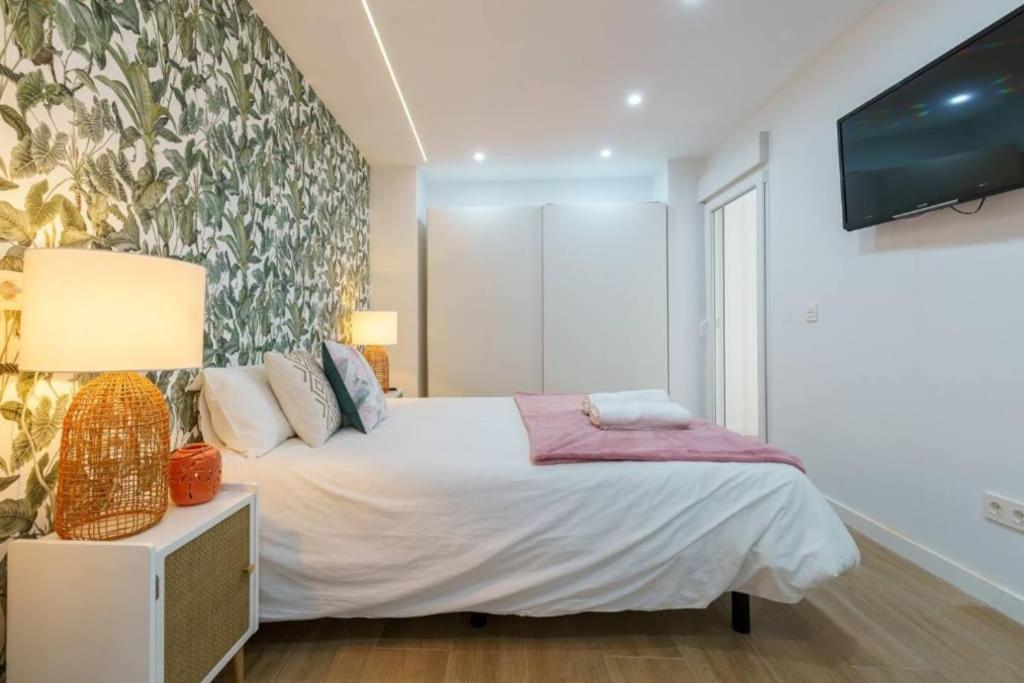 Bonito A Pocos Minutos Del Centro Clav- Apartment Malaga