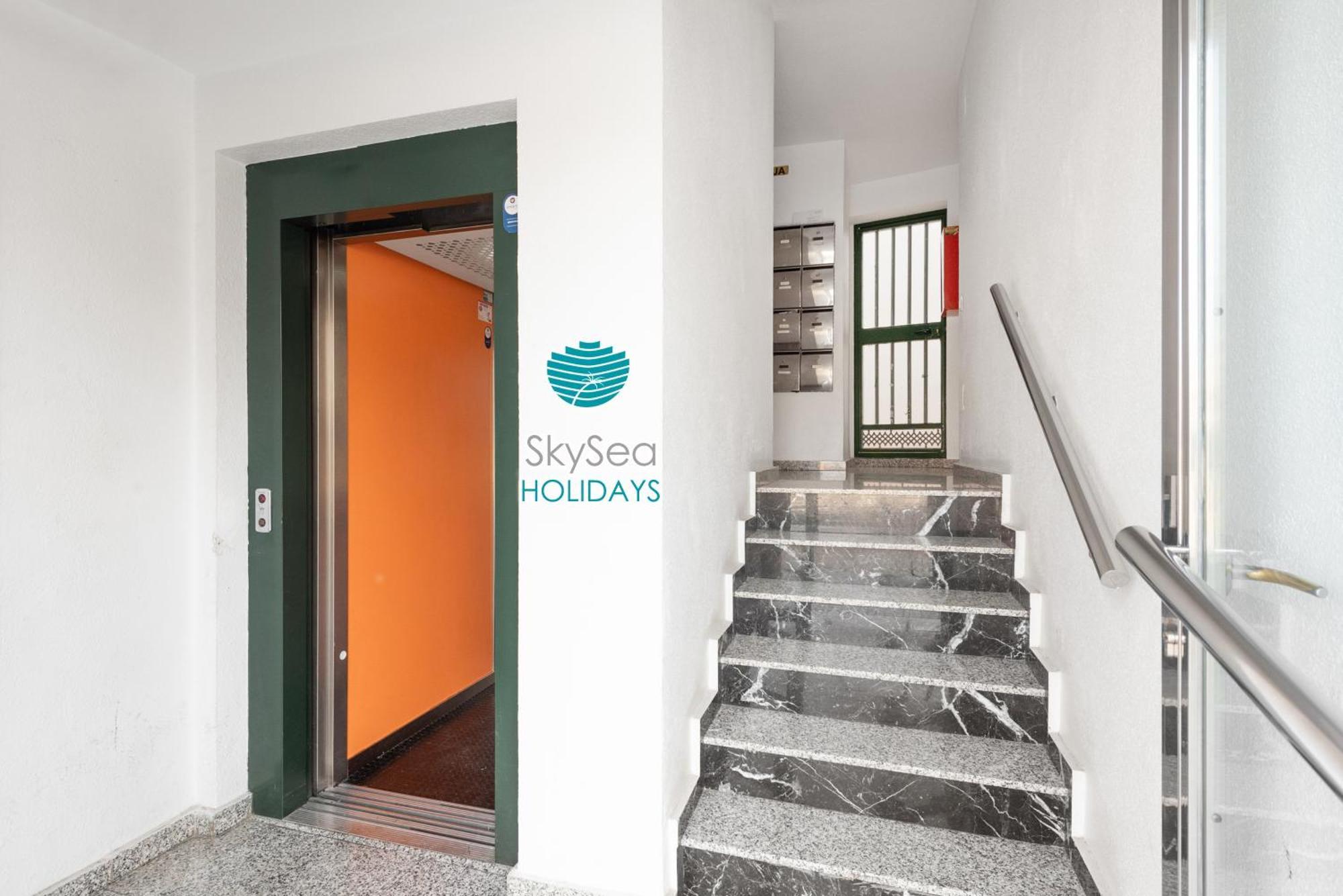 Skysea Holidays Centro Frente Al Rio