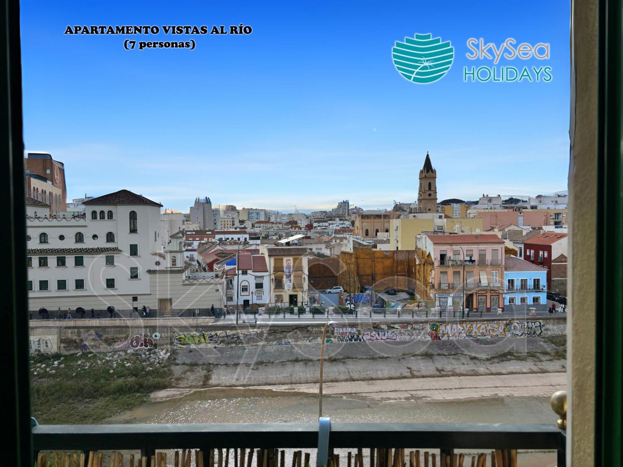 Skysea Holidays Centro Frente Al Rio Apartment *