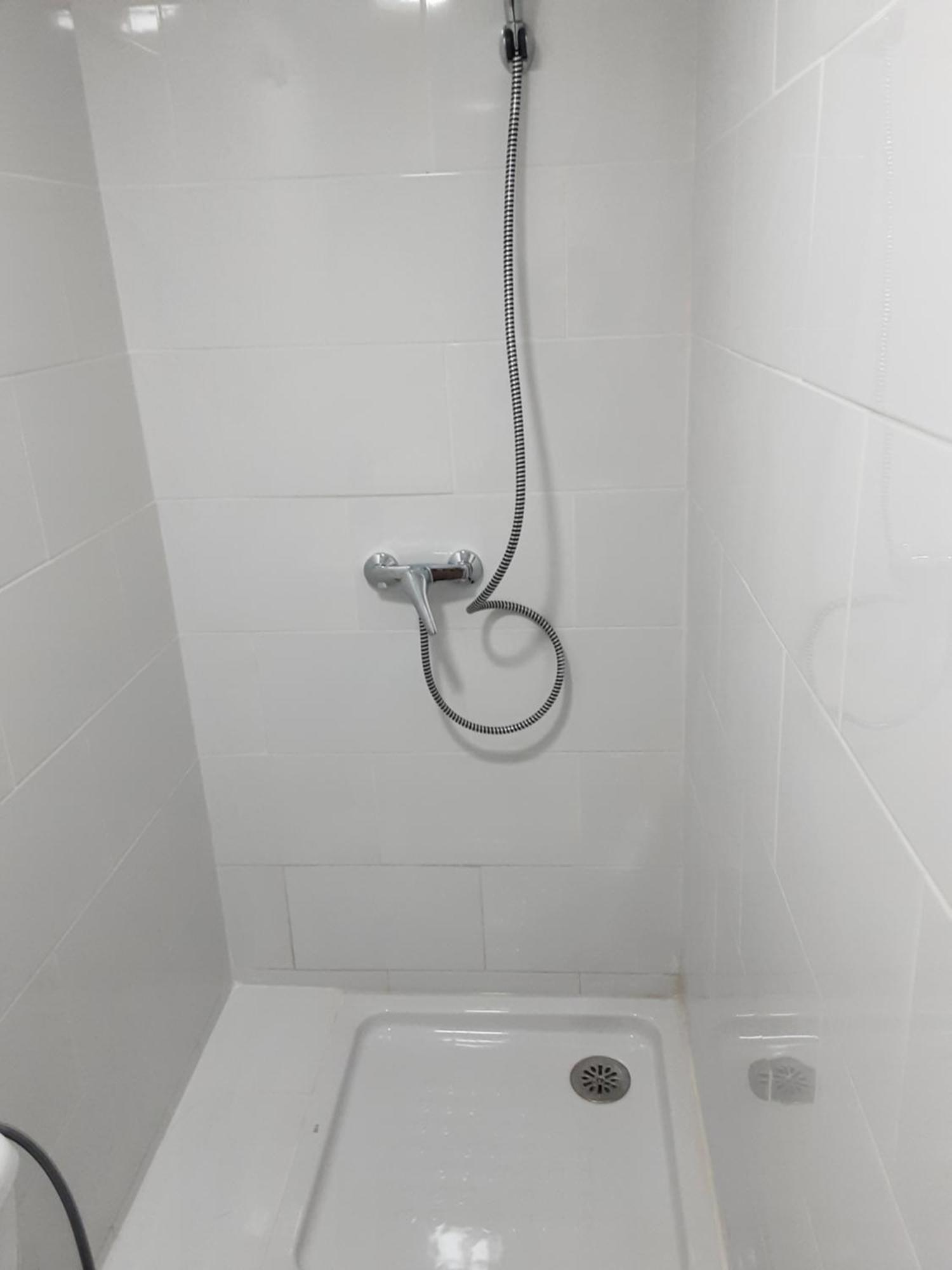 Apartment Precioso Moderno Cerca Del Carrefour Rosaleda Malaga
