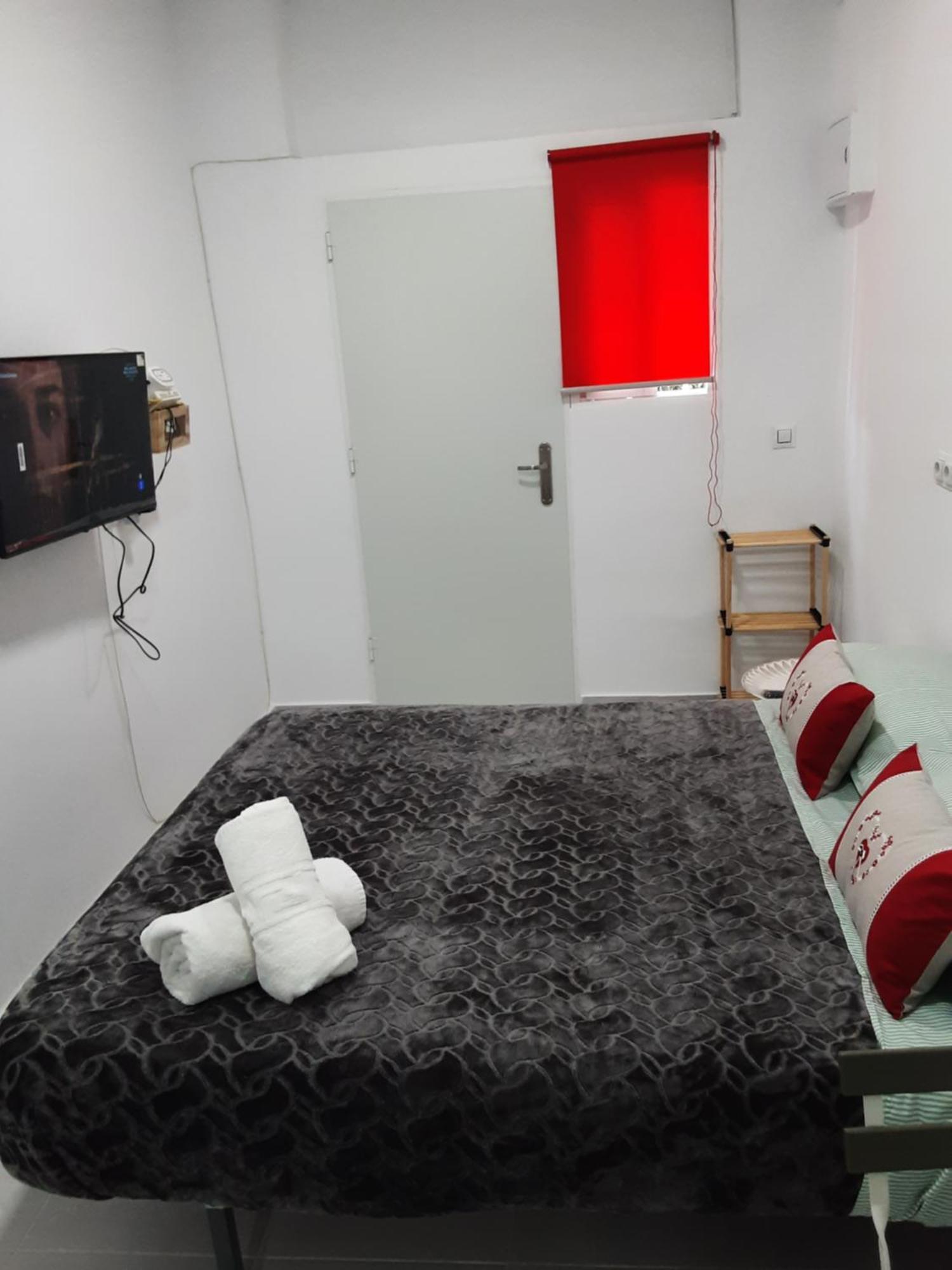 Precioso Moderno Cerca Del Carrefour Rosaleda Apartment