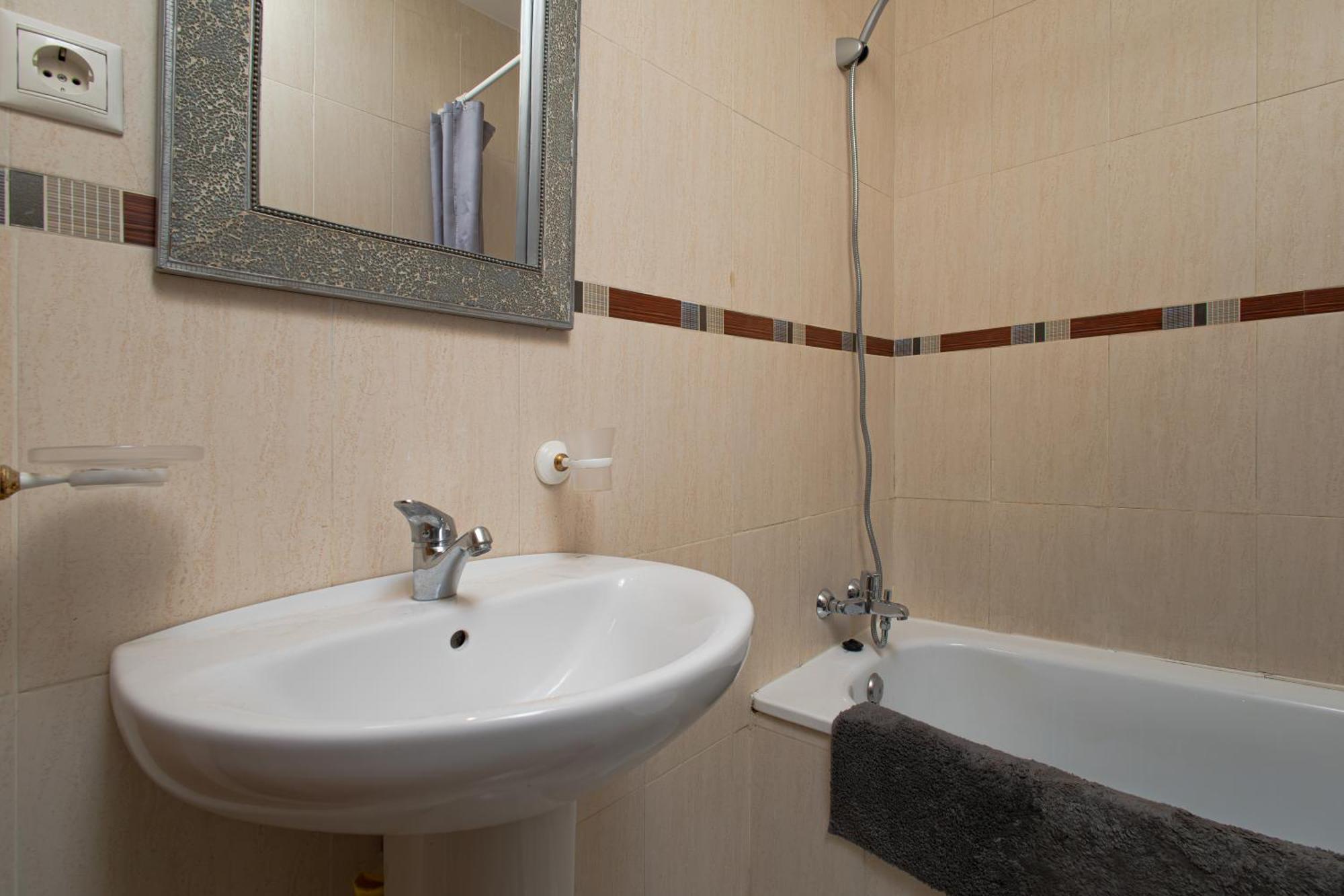 Almara Apartment *